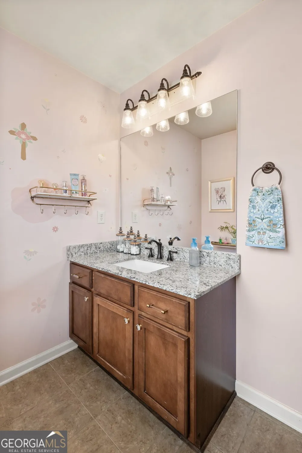 5110 Cecilia SQ Cumming, GA 30040