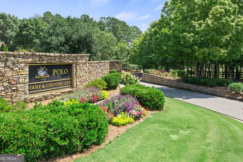 5110 Cecilia SQ Cumming, GA 30040