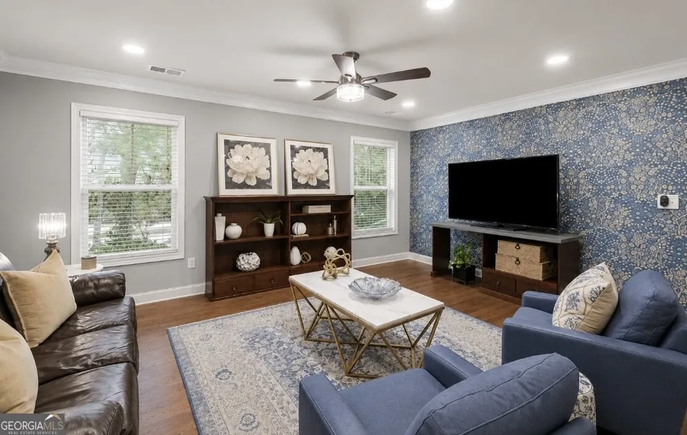 5110 Cecilia SQ Cumming, GA 30040