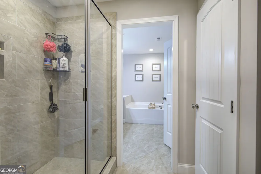327 Larkspur DR SW Calhoun, GA 30701