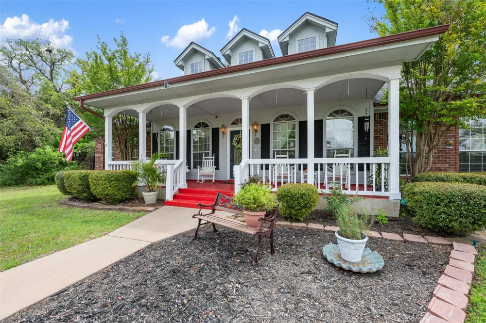 391 Liberty Drive Liberty Hill, TX 78642