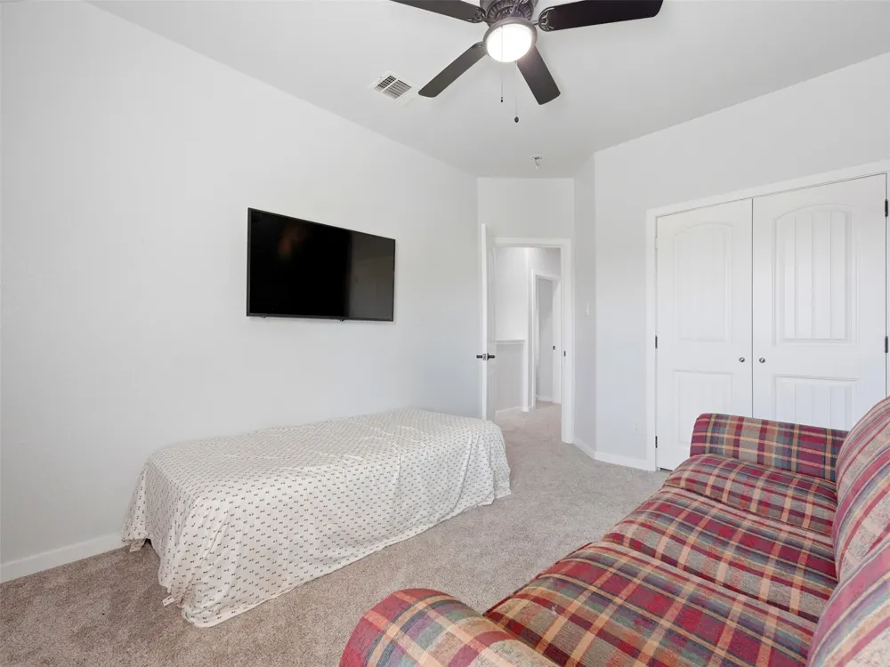 164 Caddis Cove Kyle, TX 78640