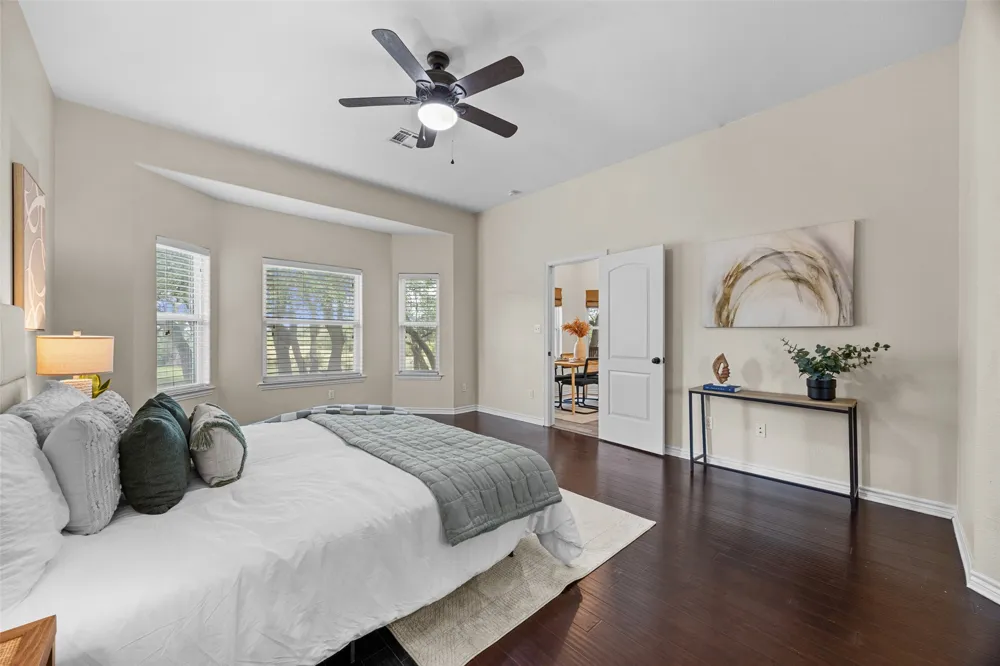 10409 Little Creek Circle Dripping Springs, TX 78620