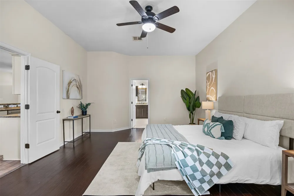 10409 Little Creek Circle Dripping Springs, TX 78620