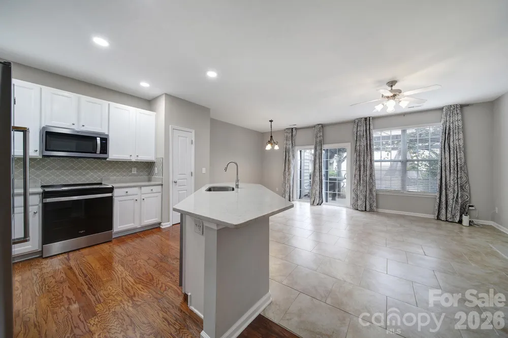 1168 Drummond Lane Matthews, NC 28104