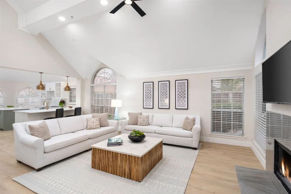 14604 Hemingway Court Addison, TX 75001