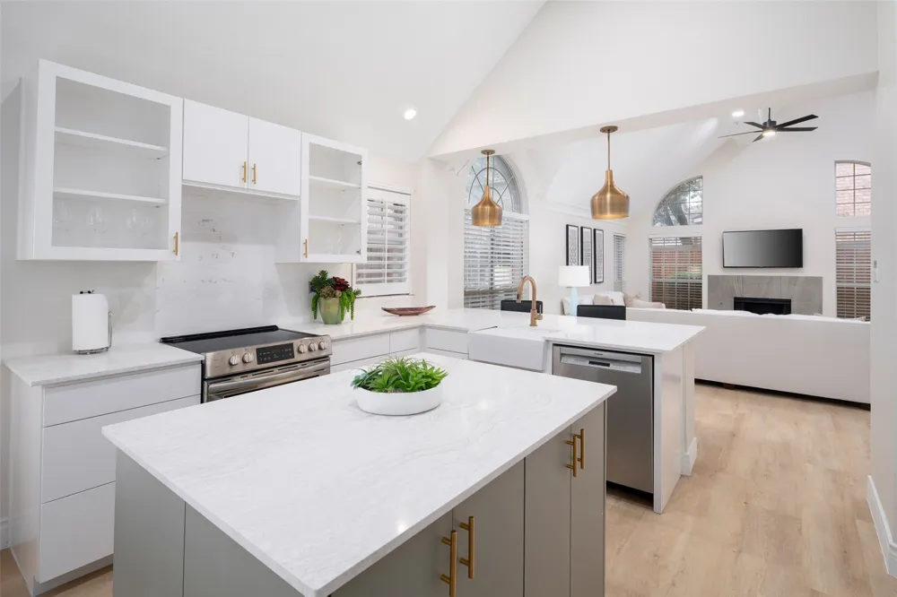 14604 Hemingway Court Addison, TX 75001