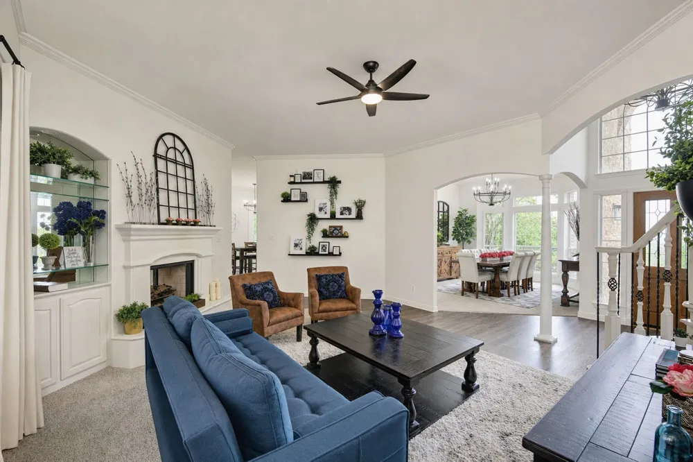 816 Lake View Court E Crowley, TX 76036