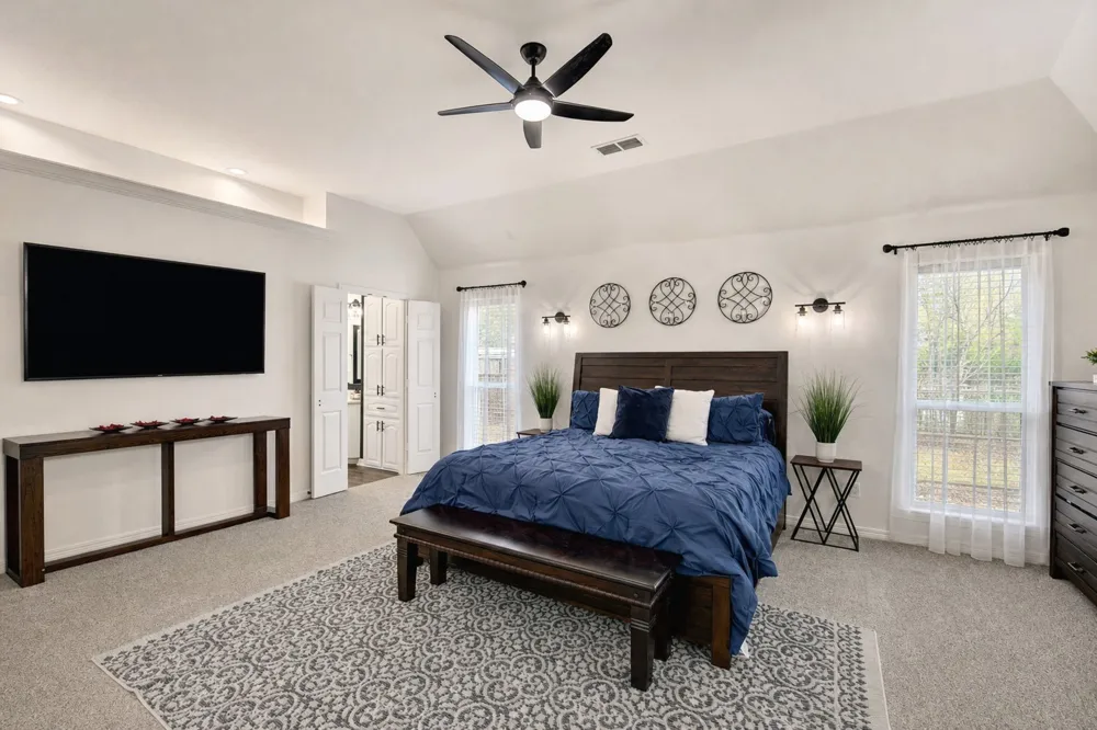 816 Lake View Court E Crowley, TX 76036