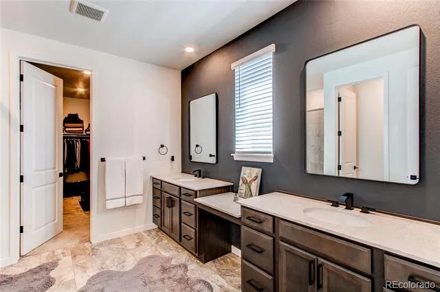 24197 E Ada Avenue Aurora, CO 80018