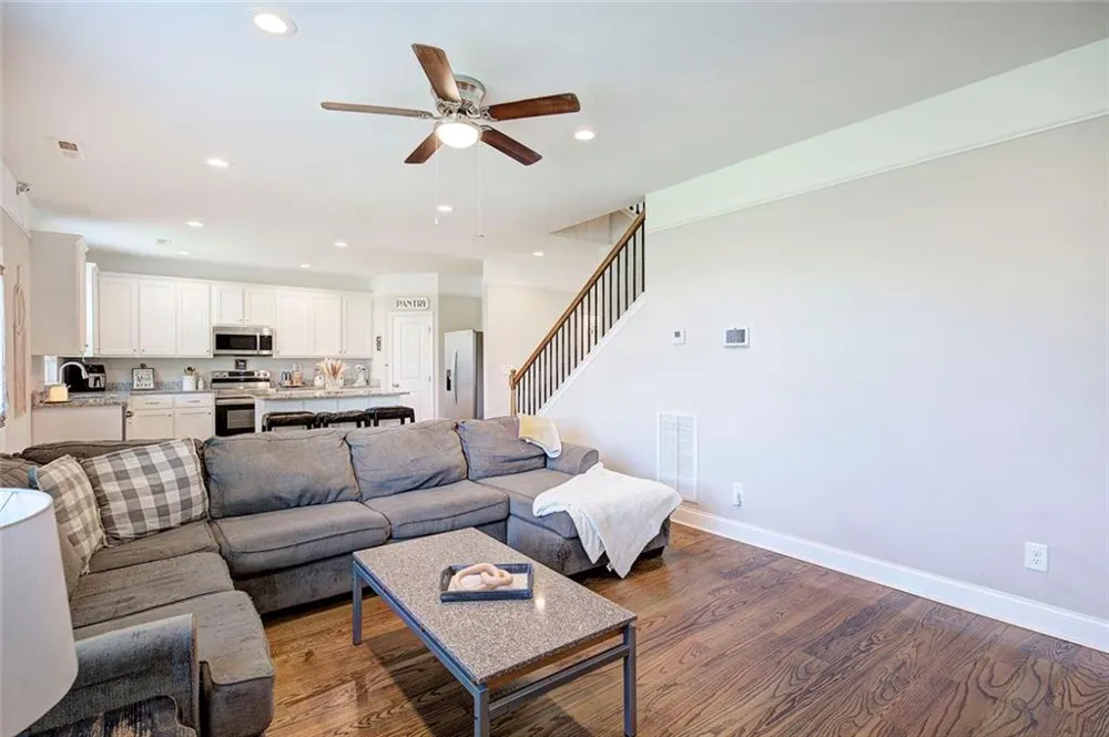 327 Larkspur Drive SW Calhoun, GA 30701