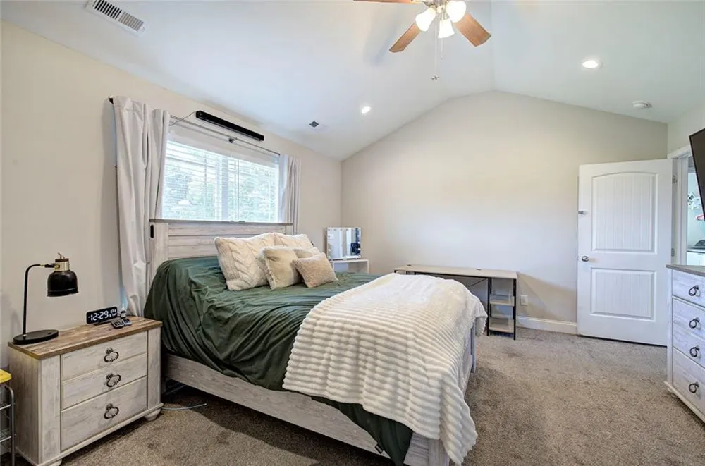327 Larkspur Drive SW Calhoun, GA 30701