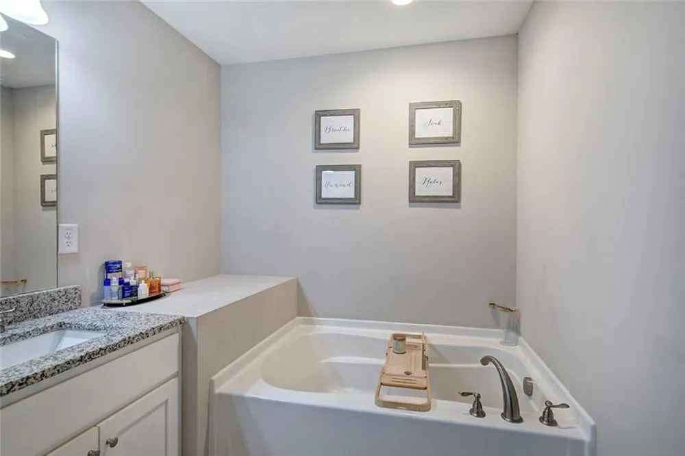 327 Larkspur Drive SW Calhoun, GA 30701