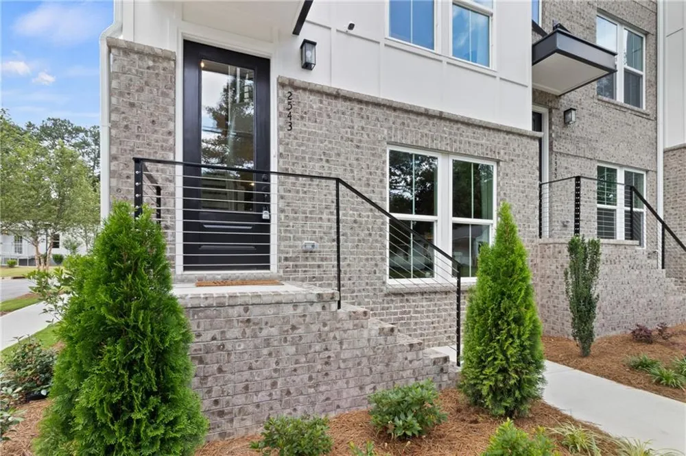 1926 Rogers Court Atlanta, GA 30318