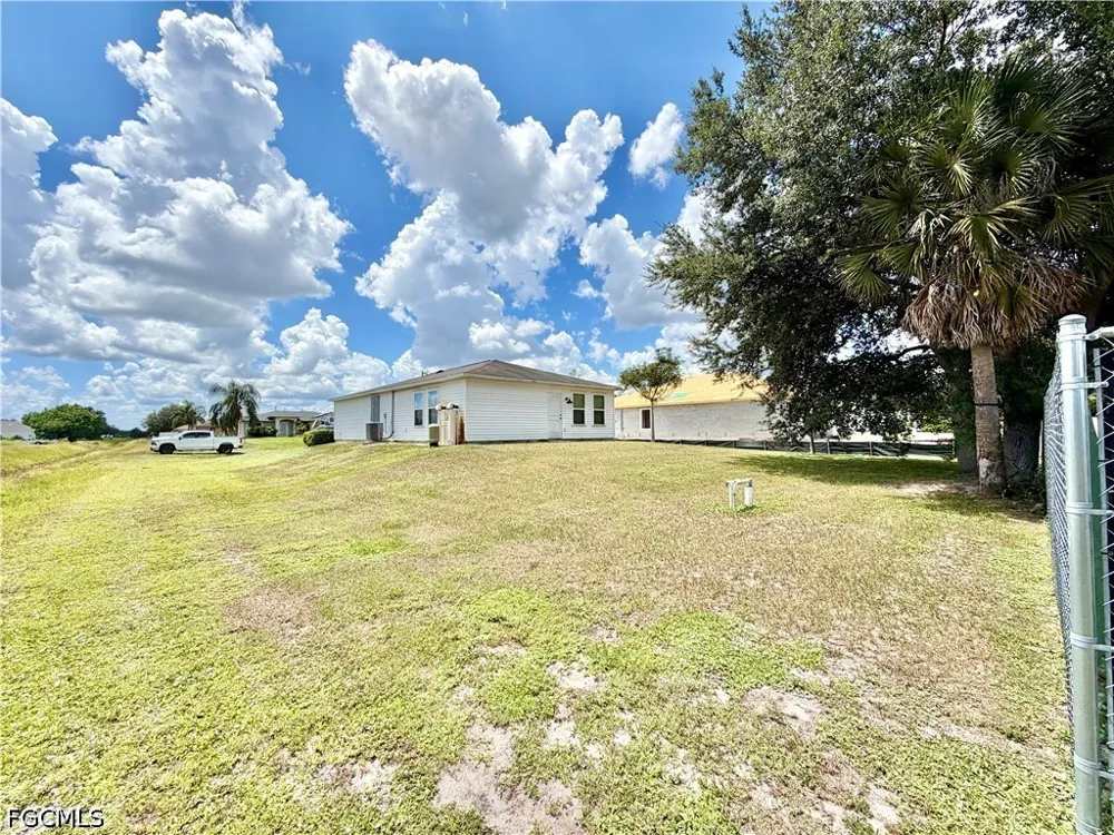 26th Street SW Lehigh Acres, FL 33976