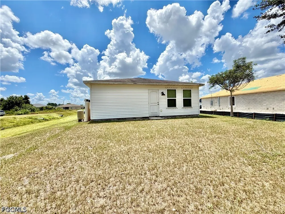 26th Street SW Lehigh Acres, FL 33976