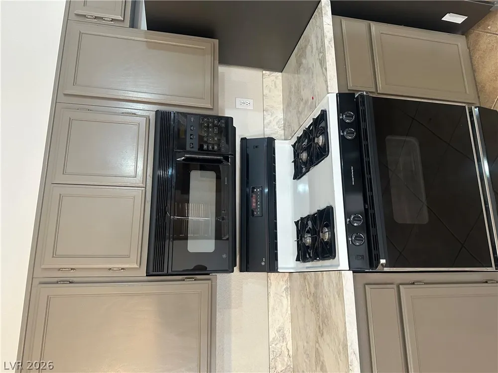 5011 Rio Colorado Circle North Las Vegas, NV 89031
