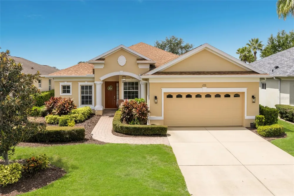 248 DAHLIA COURT Bradenton, FL 34212