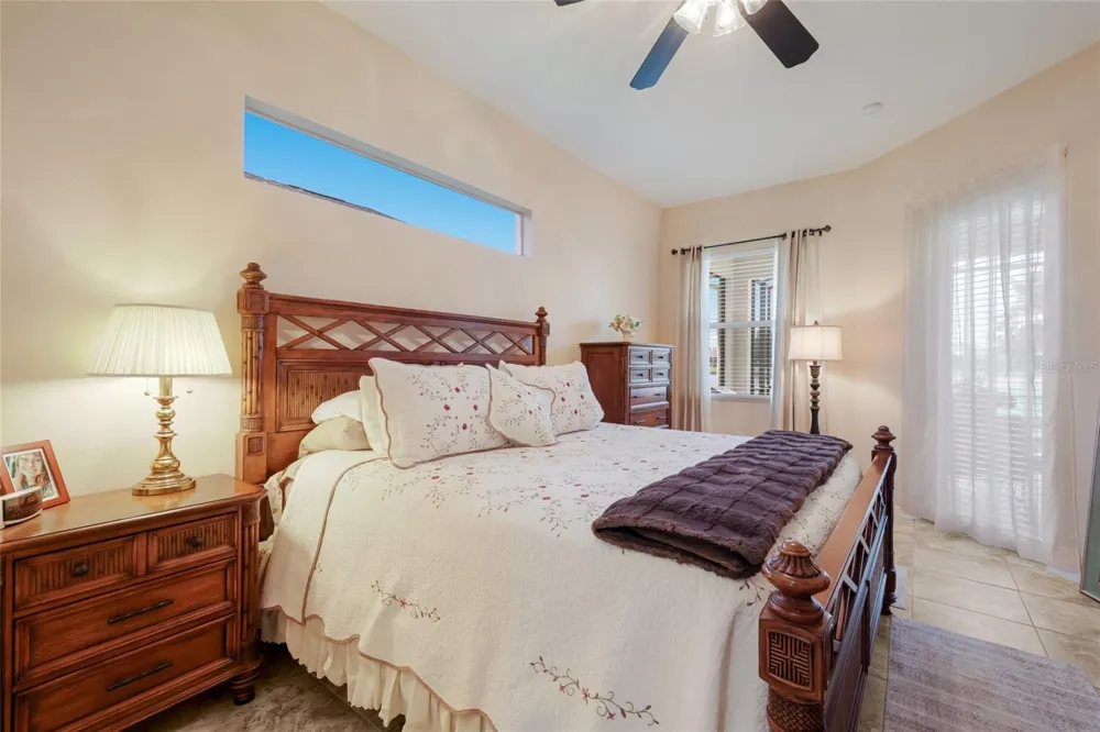 248 DAHLIA COURT Bradenton, FL 34212