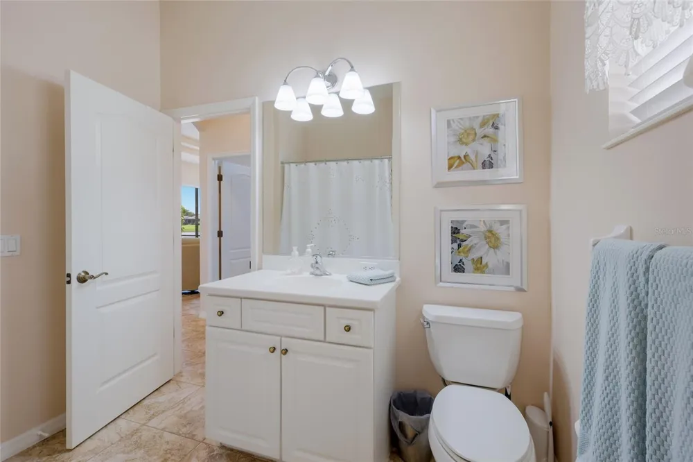 248 DAHLIA COURT Bradenton, FL 34212