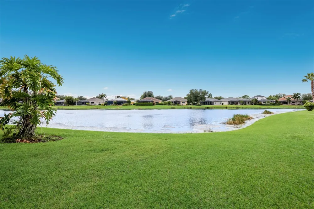 248 DAHLIA COURT Bradenton, FL 34212