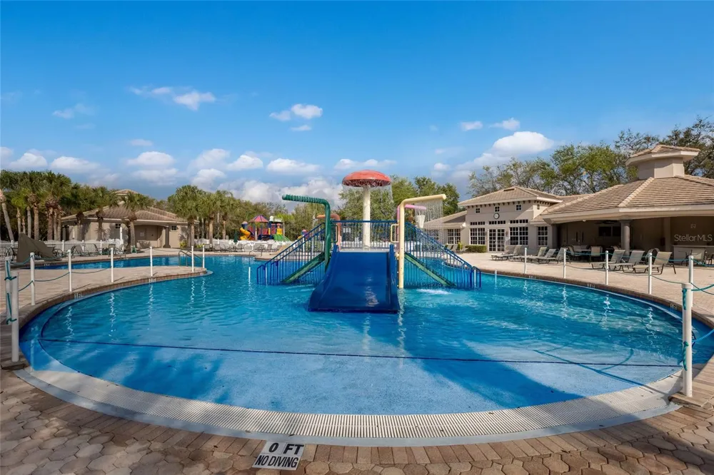 248 DAHLIA COURT Bradenton, FL 34212