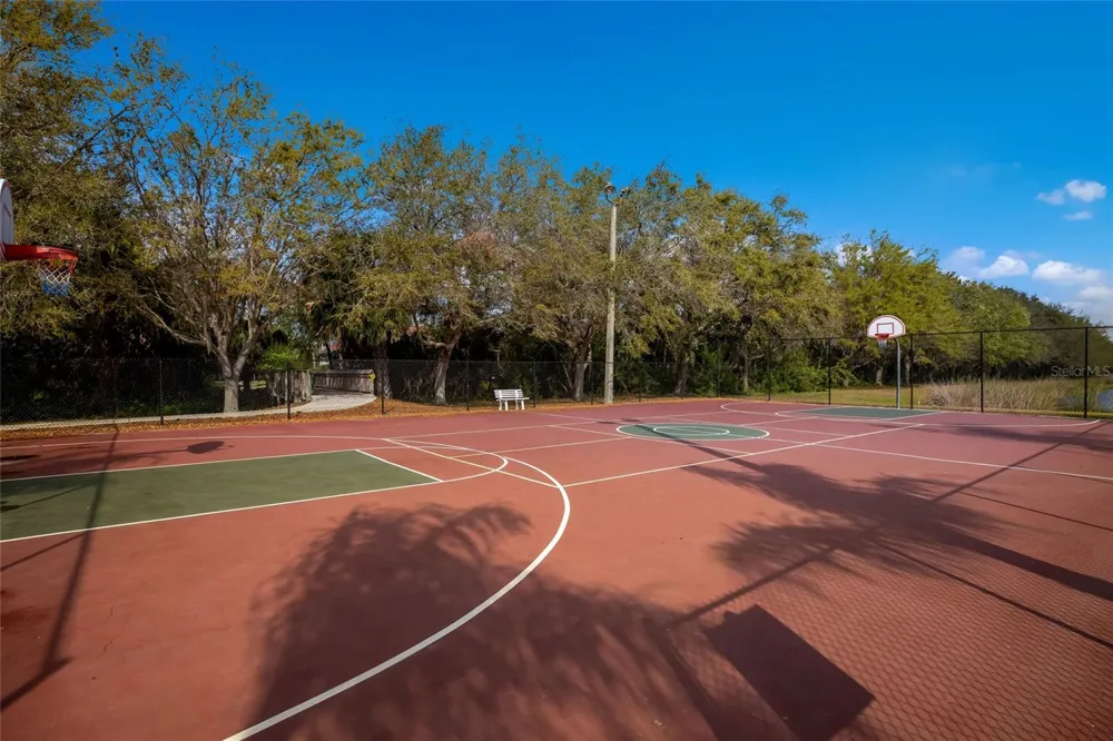248 DAHLIA COURT Bradenton, FL 34212