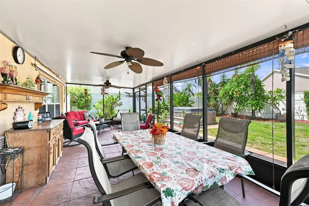 207 LAKEWAY LANE Apollo Beach, FL 33572