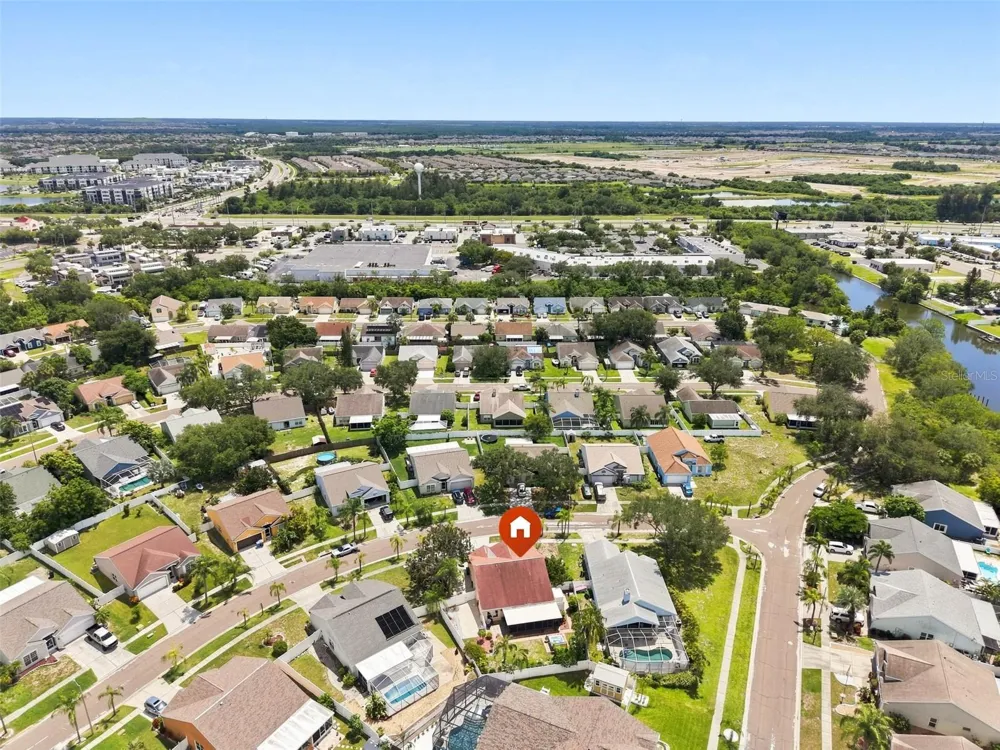 207 LAKEWAY LANE Apollo Beach, FL 33572