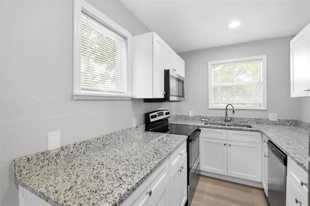 1743 30TH STREET S St Petersburg, FL 33712