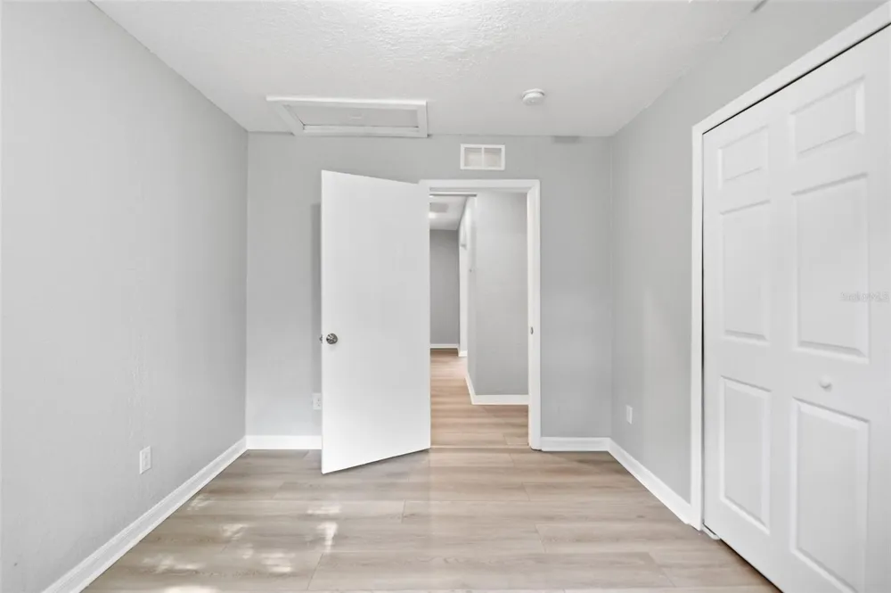 1743 30TH STREET S St Petersburg, FL 33712
