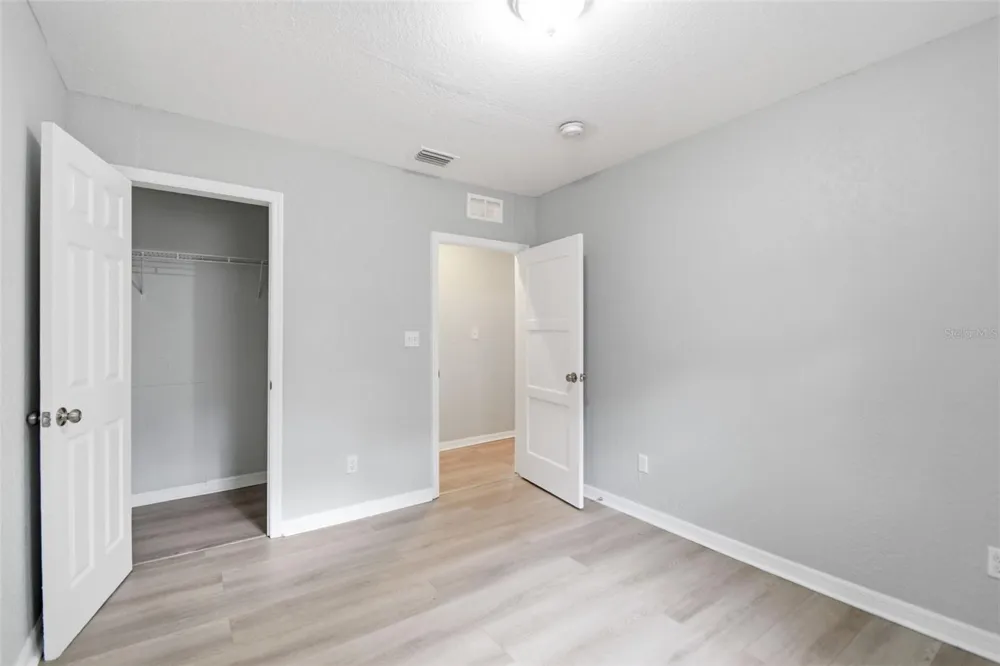 1743 30TH STREET S St Petersburg, FL 33712