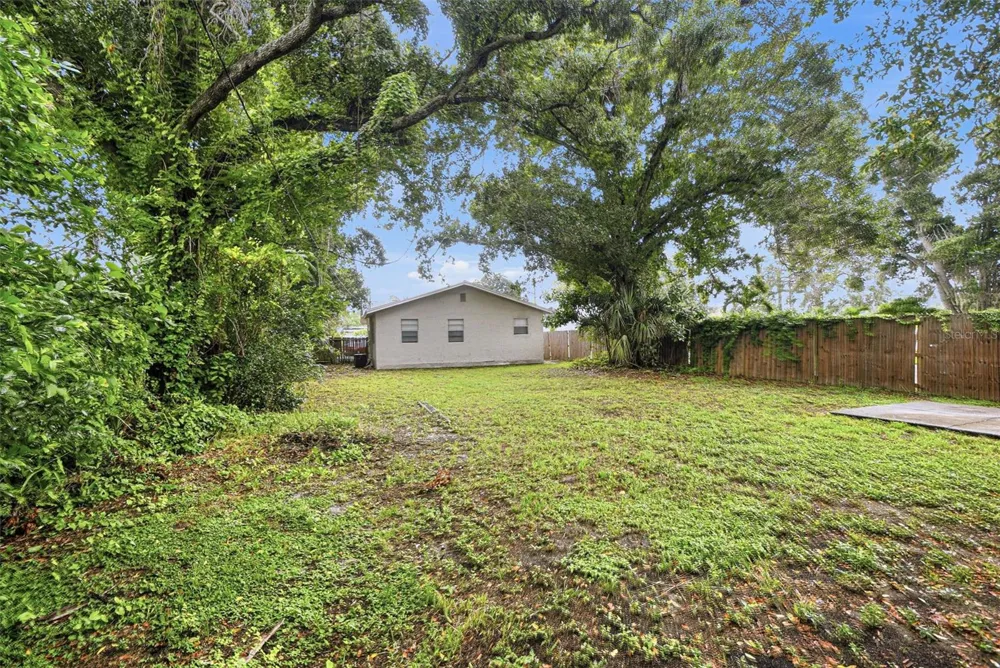 1743 30TH STREET S St Petersburg, FL 33712