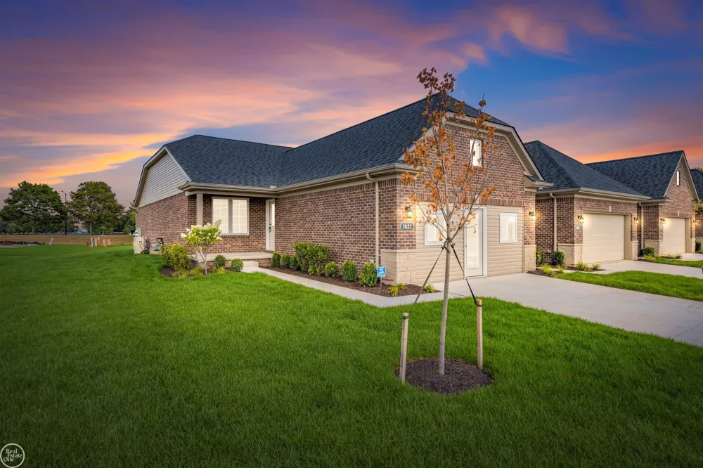 5798 Durant Court Warren City, MI 48092