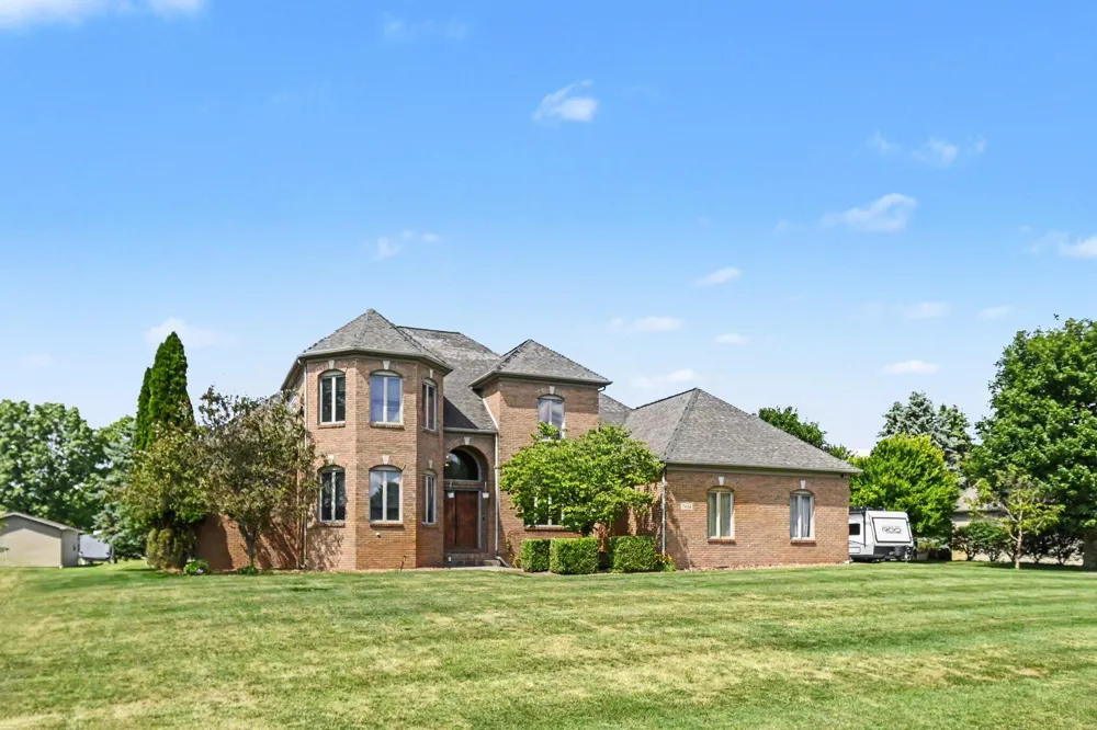 7484 Shotsilk Drive Napoleon Township, MI 49201