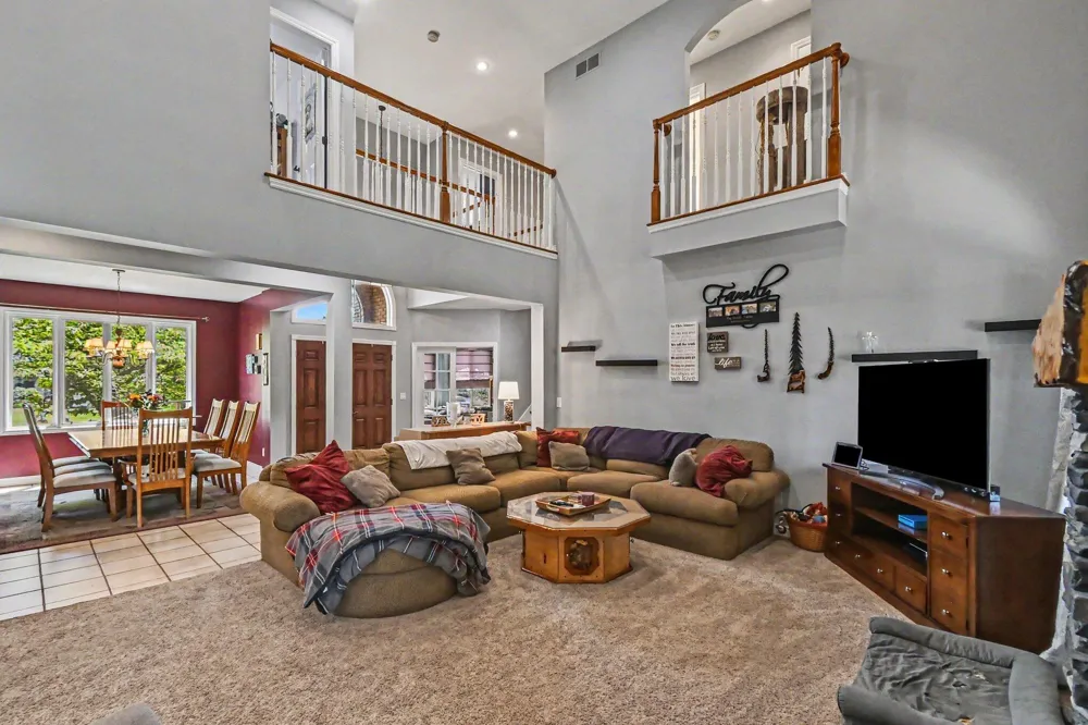 7484 Shotsilk Drive Napoleon Township, MI 49201