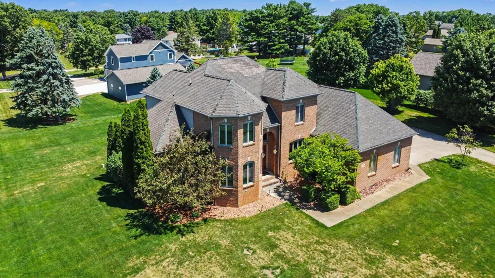 7484 Shotsilk Drive Napoleon Township, MI 49201