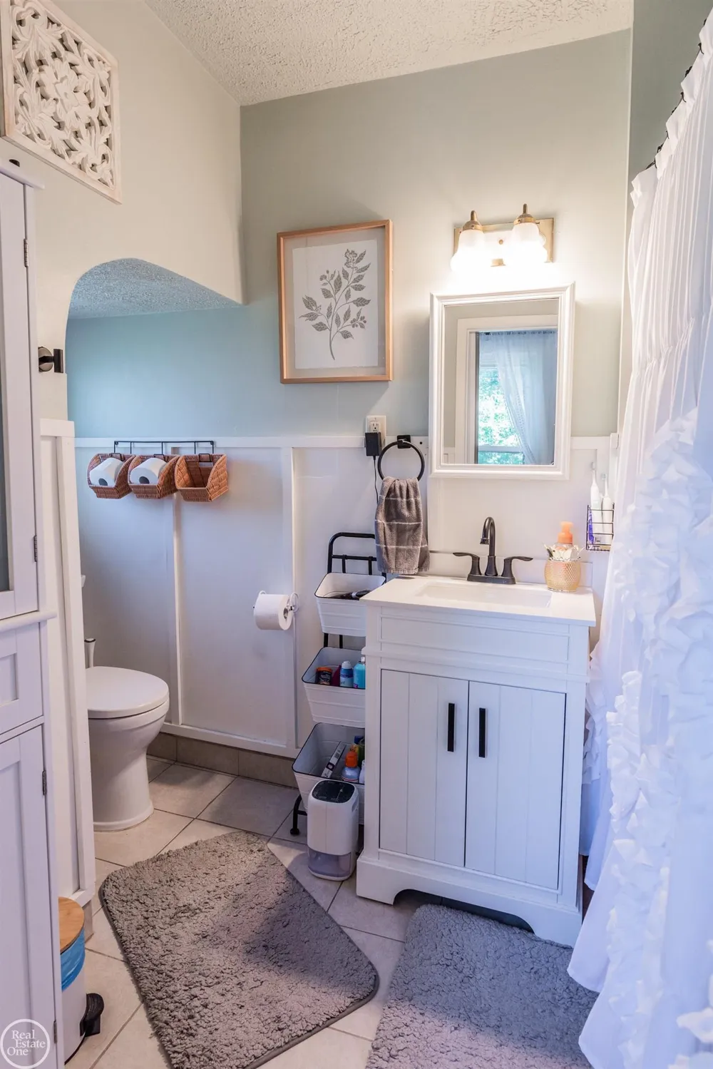 27547 Brinker Street Roseville City, MI 48066
