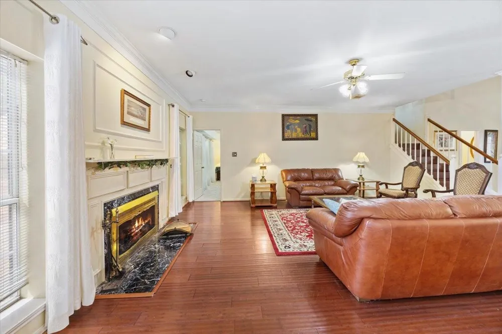 2400 Silverthorne Court Highland Village, TX 75077