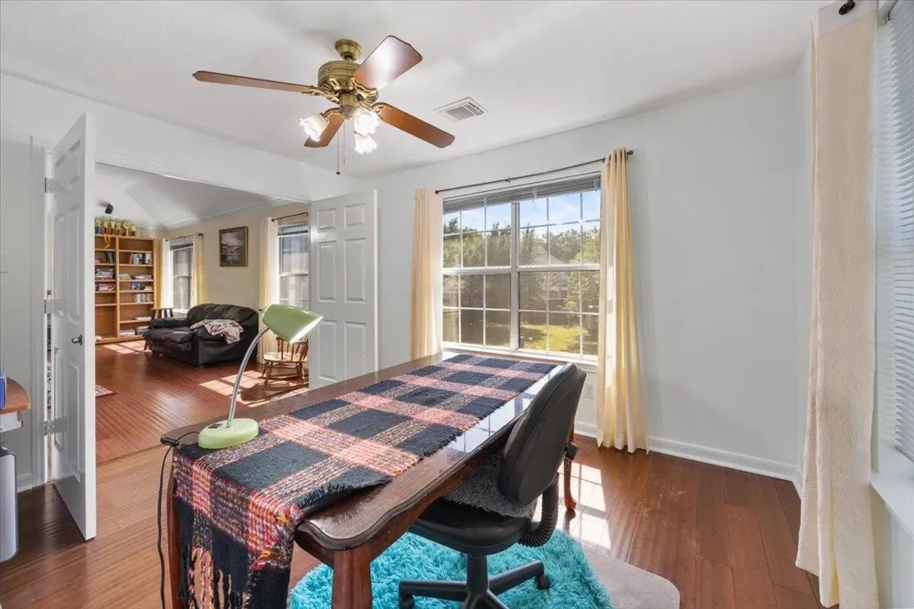 2400 Silverthorne Court Highland Village, TX 75077