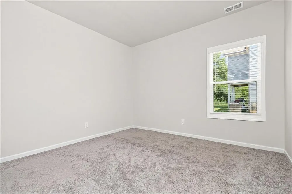 212 Venture Drive Jackson, GA 30233