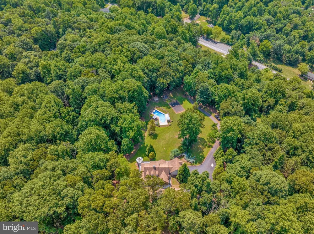 505 WESTLEY Mohnton, PA 19540