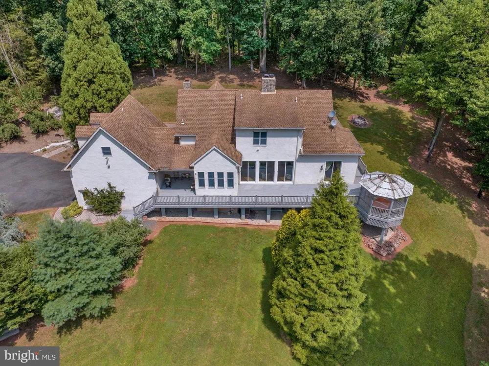 505 WESTLEY Mohnton, PA 19540