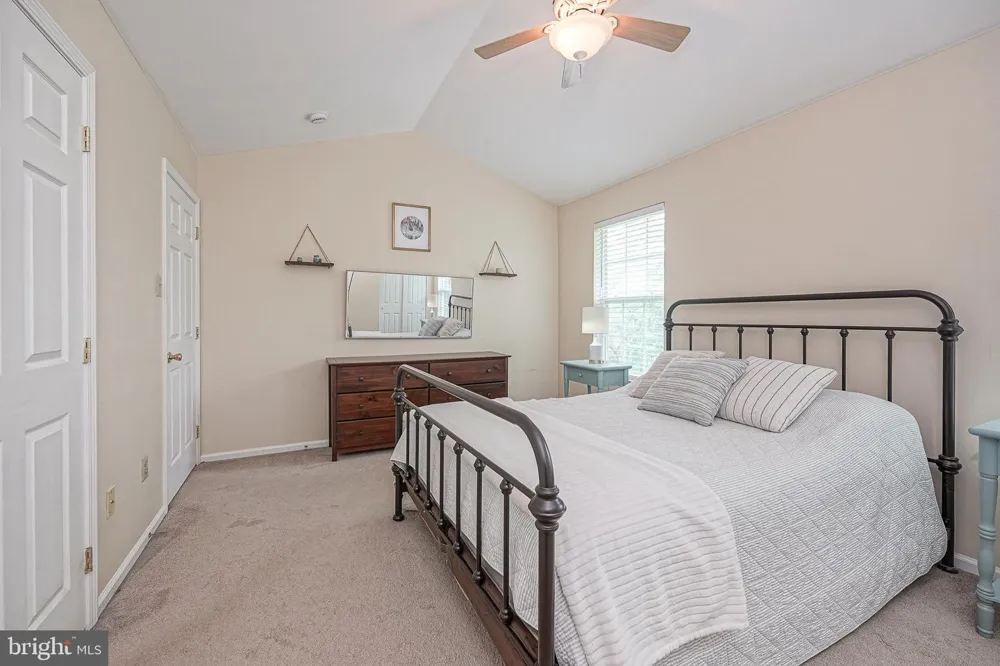 7503 JUNIPER LANE Palmyra, NJ 08065