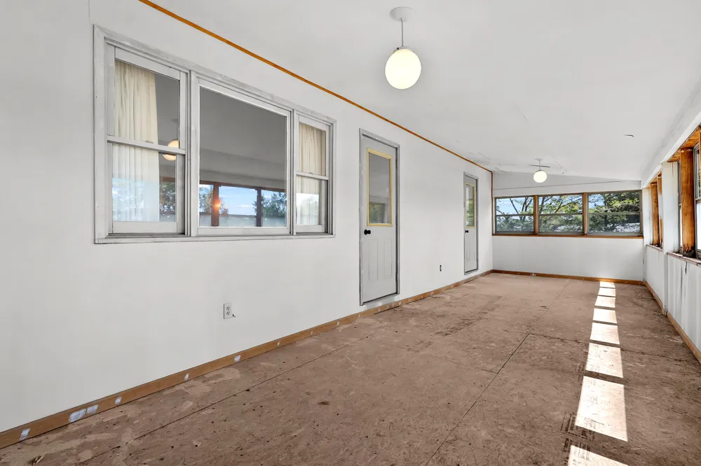 130 Waupakisco Beach Battle Creek, MI 49015