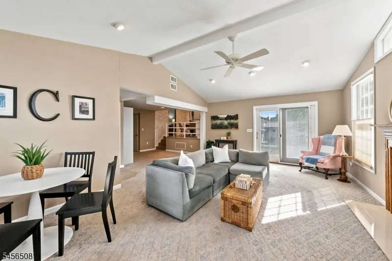 33 Waling Dr Wayne, NJ 07470