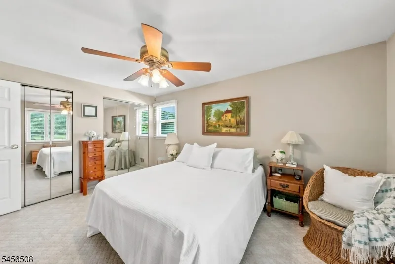 33 Waling Dr Wayne, NJ 07470