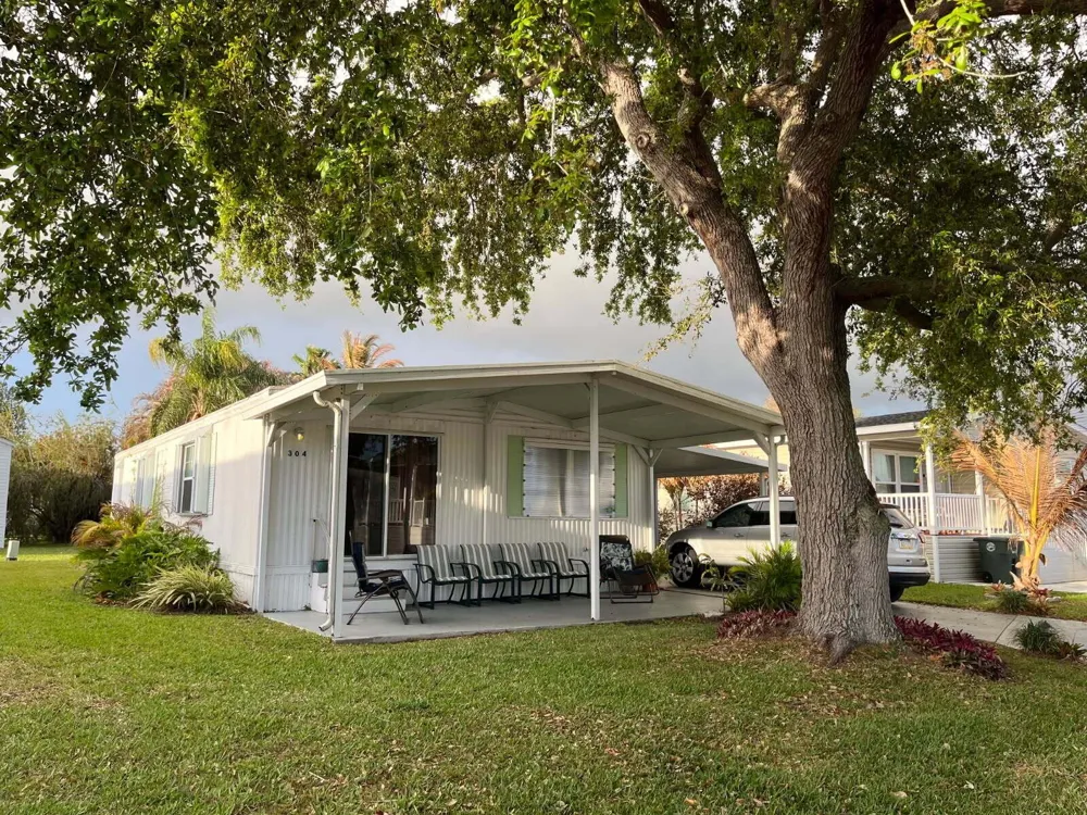 304 Mockingbird Ave Avenue Fort Pierce, FL 34982
