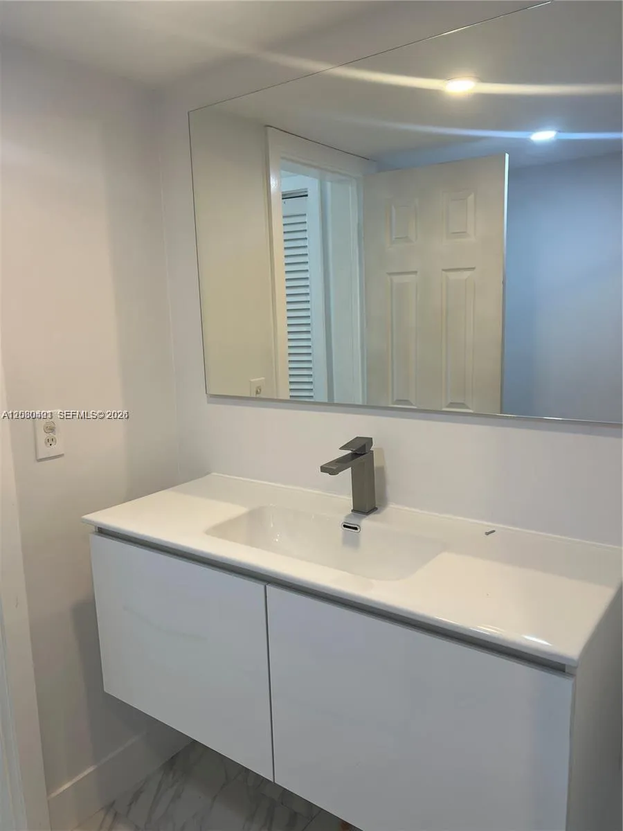 616 NW 13th St #17 Boca Raton, FL 33486
