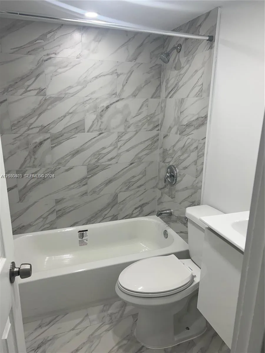 616 NW 13th St #17 Boca Raton, FL 33486